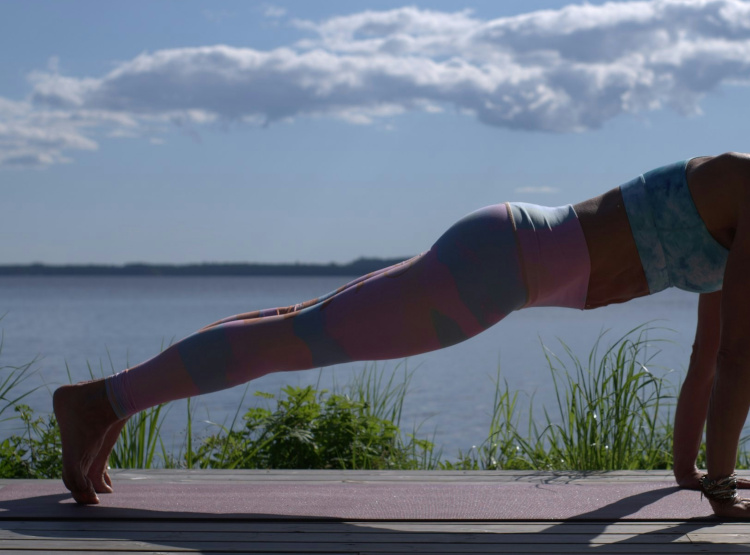 Bekkenkontroll: 4 steg til bedre kroppsholdning, rygghelse og&nbsp;rumpestyrke